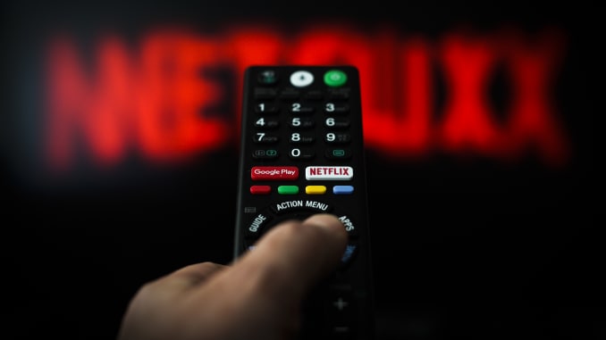 TV streaming network, Netflix records 1 billion hours of videos watched in a month